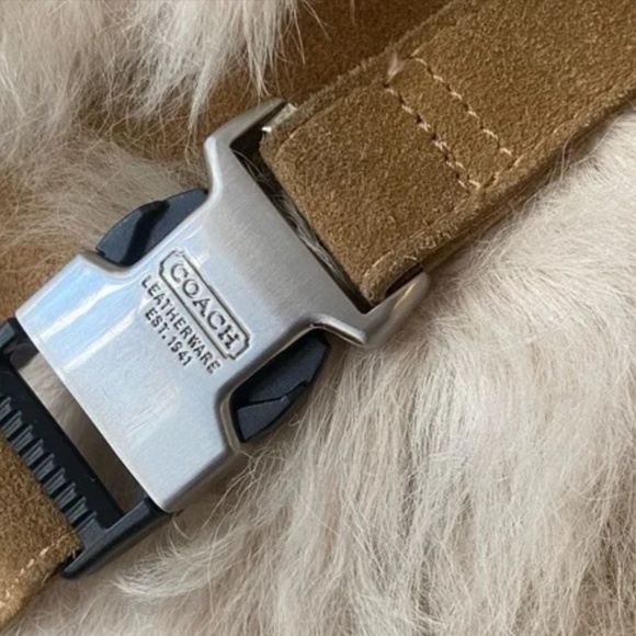 These gorgeous Coach winter boots will get you compliments. - Picture 8 of 16